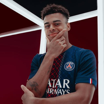 Paris Saint-Germain Local 25/26